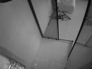 Camsoda Live Porn of voyeurcam-jb-shower-2