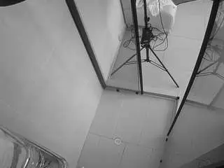 Camsoda Live Porn of voyeurcam-jb-shower-2
