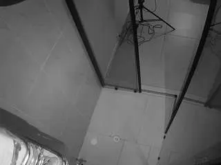 Camsoda Sex Chat of voyeurcam-jb-shower-2