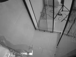 Camsoda Nude Webcam of voyeurcam-jb-shower-2