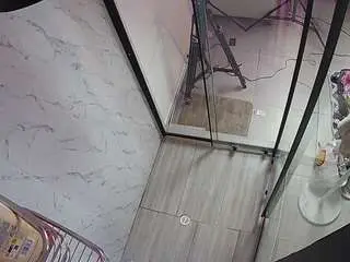 Camsoda Nude Webcam of voyeurcam-jb-shower-2