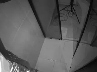 Camsoda Nude Webcam of voyeurcam-jb-shower-2
