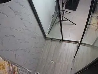 Camsoda Free Live Porn of voyeurcam-jb-shower-2