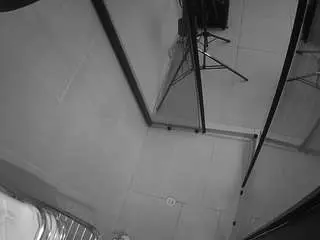 Camsoda Live Sex Cam of voyeurcam-jb-shower-2