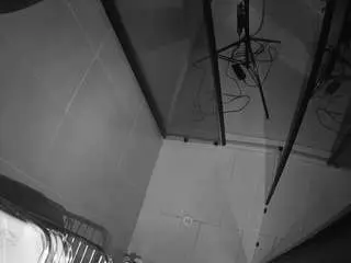 Camsoda Adult Video Chat of voyeurcam-jb-shower-2