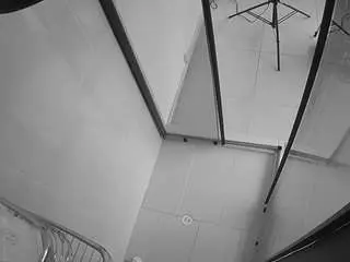 Camsoda Nude Webcam of voyeurcam-jb-shower-2