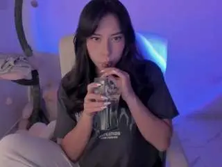 Camsoda Nude Webcam of bubble-gum