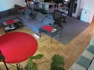 Camsoda Best Webcam of voyeurcam-julmodels-living-2