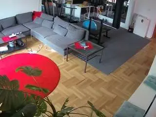 Camsoda Free Porn Cam of voyeurcam-julmodels-living-2
