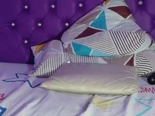 Camsoda Private Sex Chat of black-pussydoll