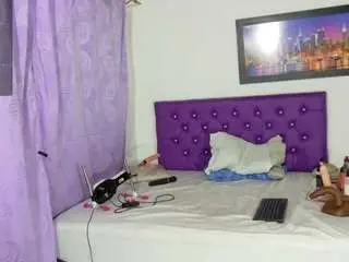 Camsoda Free Live Porn of black-pussydoll