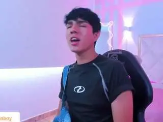 Camsoda Private Sex Chat of damian-tay