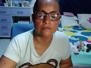 Camsoda Sex Cam of samy-mature