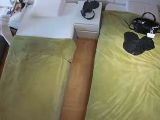 Camsoda Best Webcam of voyeurcam-julmodels-bed-5