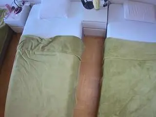 Camsoda Free Live Porn of voyeurcam-julmodels-bed-5