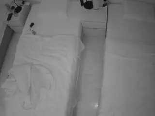 Camsoda Best Webcam of voyeurcam-julmodels-bed-5