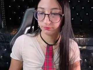 Camsoda Private Sex Chat of sophie-jones-b