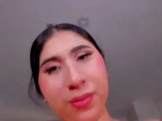 Camsoda Free Porn Cam of mayamoretti