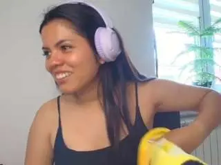 Camsoda Adult Webcams of tell-me-goddess