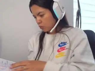 Camsoda Nude Webcam of tell-me-goddess