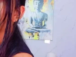 Camsoda Nude Webcam of littlee-emily