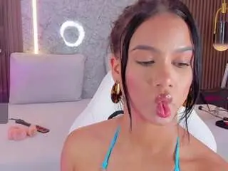 Camsoda Free Porn Cam of ambar-reyess