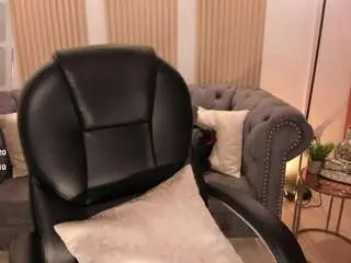 Camsoda Sex Cam of aida-adams