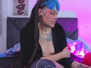 Camsoda Watch Live Sex Cams of charlottewhite-1