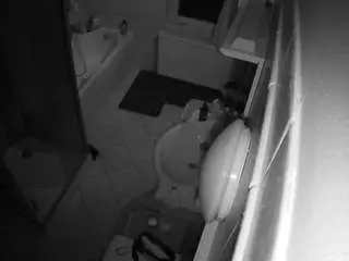 Camsoda Live Porn of voyeurcam-julmodels-bath-2nd-2