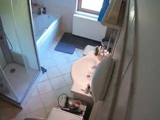 Camsoda Best live sex cam show of voyeurcam-julmodels-bath-2nd-2