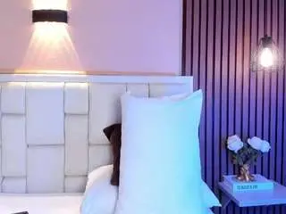 Camsoda Watch Live Sex Cams of avymilton