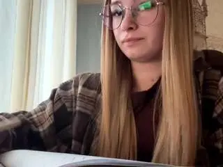 Camsoda Adult Webcam of cicelycapdeville