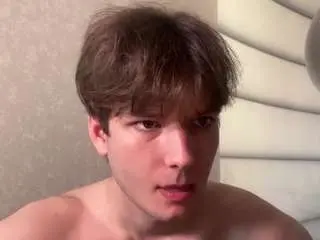 Camsoda Free Porn Cam of tomasdickpick