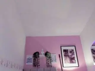 Camsoda Free Live Porn of brenda-brm