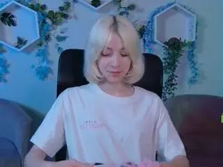 Camsoda Adult Webcam of karla-pink