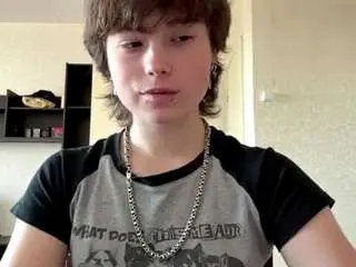 Camsoda Private Sex Chat of adrienemartire