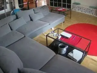 Camsoda Nude Webcam of voyeurcam-julmodels-living-3