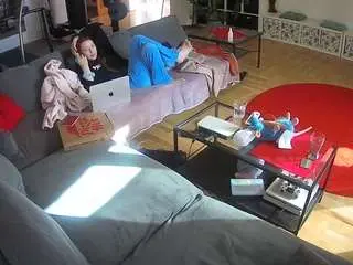 Camsoda Live Sex Cam of voyeurcam-julmodels-living-3