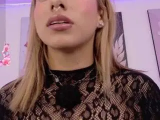 Camsoda Adult Video Chat of lily-cooper