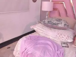 Camsoda Adult Webcam of maywestt
