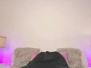Camsoda Watch Live Sex Cams of loribauer