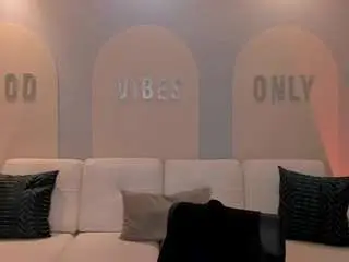 Camsoda Sex Cam of samantha-brooks