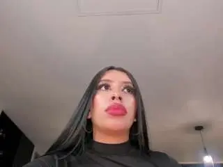 Camsoda Watch Live Sex Cams of leahlombardi