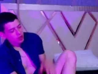 Camsoda Live Sex Cam of dominate-alisson