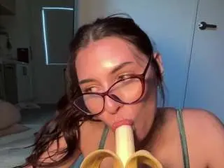Camsoda Adult Video Chat of mollyy2006