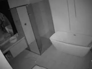 Camsoda Private Sex Chat of voyeurcam-casa-salsa-bathroom-2