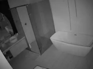 Camsoda Live Porn of voyeurcam-casa-salsa-bathroom-2