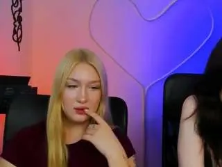 Camsoda Nude Webcam of playful-sophie