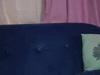 Camsoda Nude Webcam of evelyncoffee