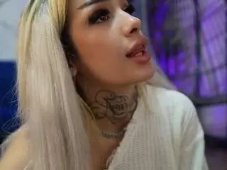 Camsoda Adult Video Chat of blondie-muller